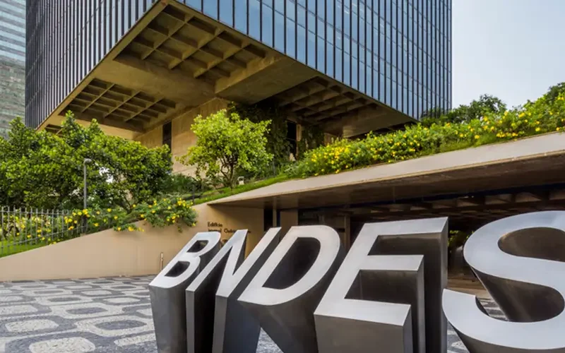 Guia Completo para o Concurso Público BNDES: Oportunidades, Preparação e Dicas para Sucesso